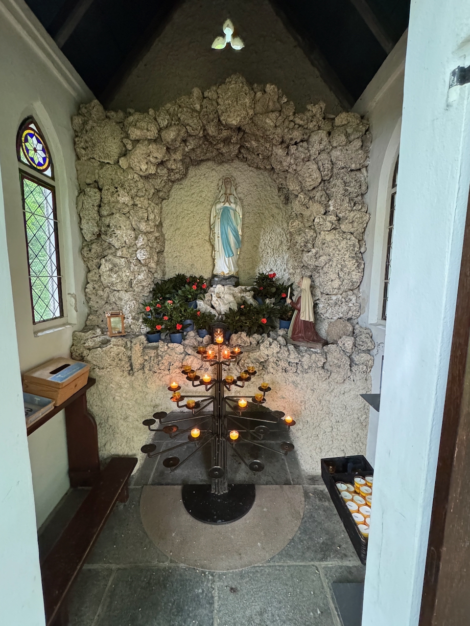 Mariengrotte Kloster Bonlanden, das beim Ausflug am 4..6.25 besucht wurde.